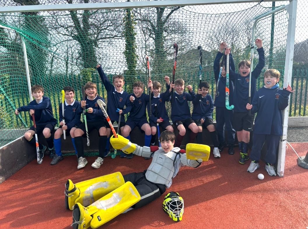 Victory on the pitch 🏑👏